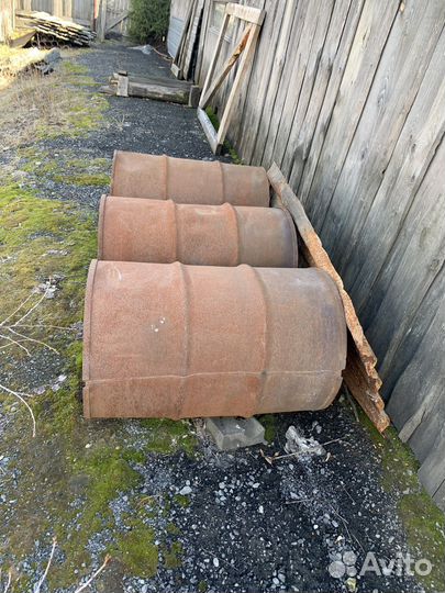 Бочки пластиковые и металлические 200л