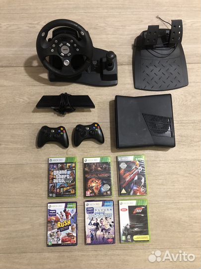 Xbox 360 с играми, kinect и рулем