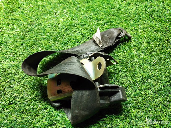 Ремень безопасности Skoda Octavia (A4) I