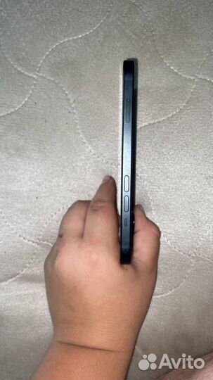 iPhone 15, 128 ГБ
