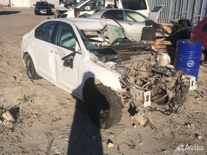 Запчасти Skoda octavia на разбор 1.6 MPI АКПП