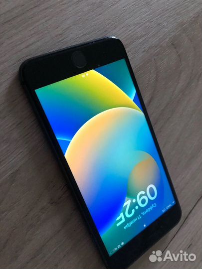iPhone 8 Plus, 64 ГБ