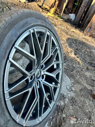 Литые диски r 18 5 114 3