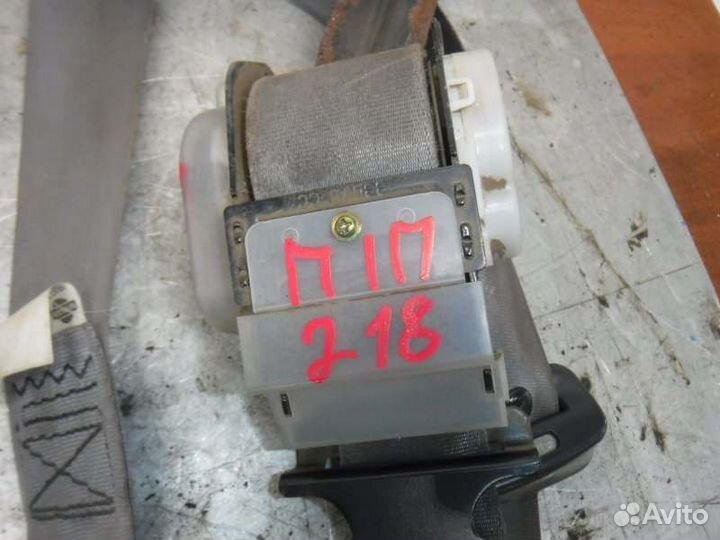 Ремень безопасности передний правый Nissan Ad QG15