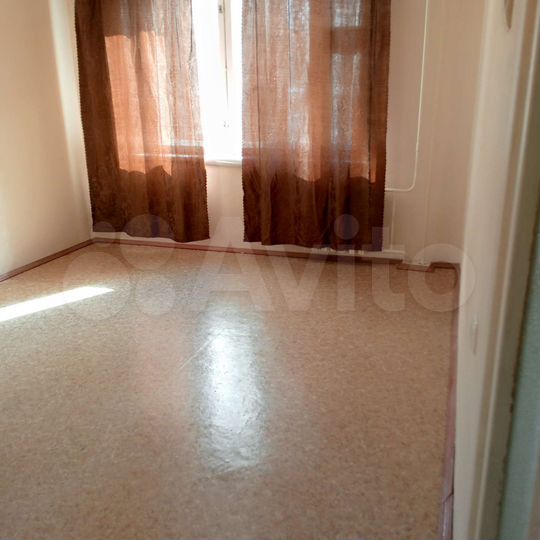 2-к. квартира, 55 м², 6/10 эт.