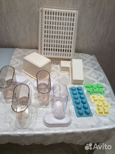 Емкости,формы для хранения