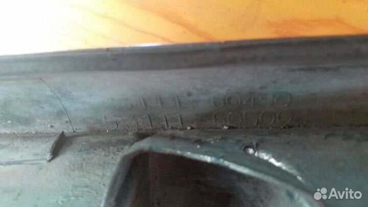 Решетка радиатора Тойота Лэнд Крузер Прадо 120