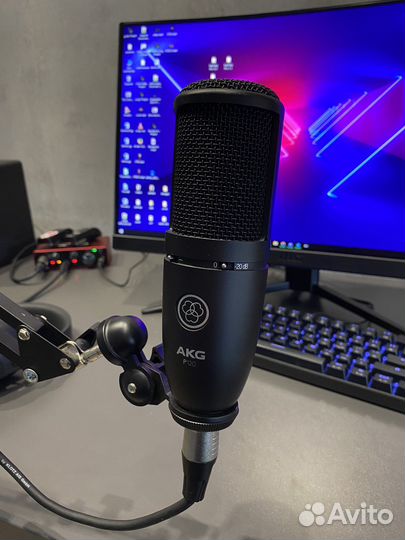 Конденсаторный микрофон AKG P120
