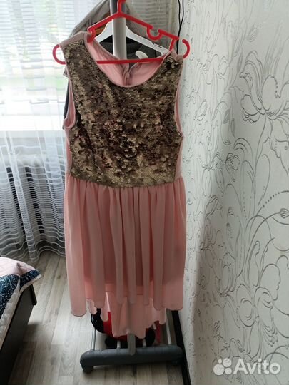 Платье на девочку