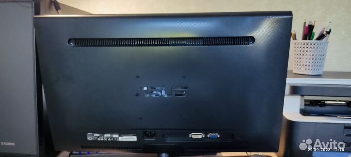 Монитор Asus 24