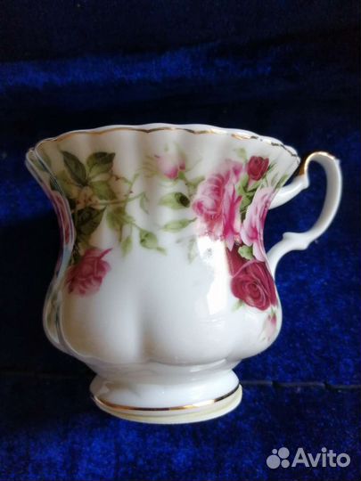 Чашка с блюдцем