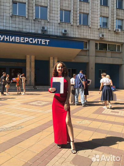 Преподаватель английского языка