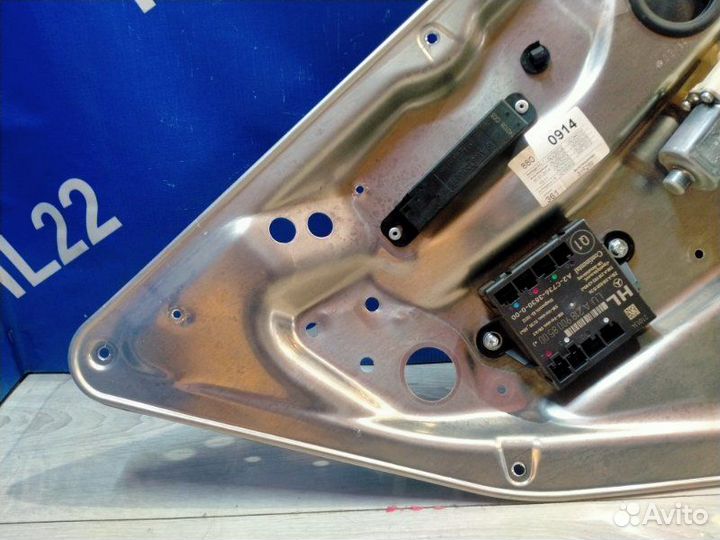 Стеклоподъемник задний левый Mercedes-Benz 212.036