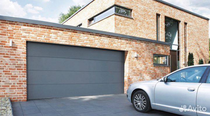 Секционные ворота