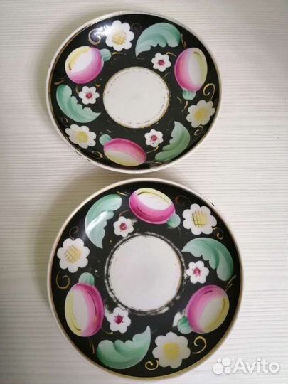 Посуда, тарелки, блюдца