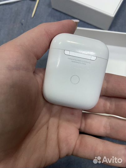 Беспроводные наушники apple airpods 2