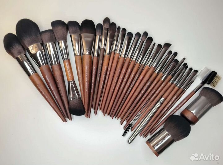 Большой набор Кистей Make Up For Ever