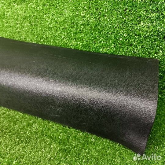 Накладка внутренняя на порог правая SsangYong