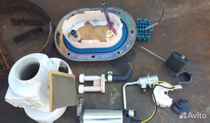 Замена бензонасоса MB V-Класс 2014-2019