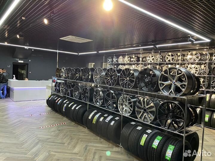 Nokian Tyres Hakkapeliitta 10 225/65 R17 106T