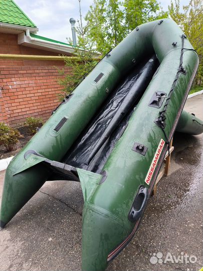 Лодка Nissamaran Tornado 320 идеальная