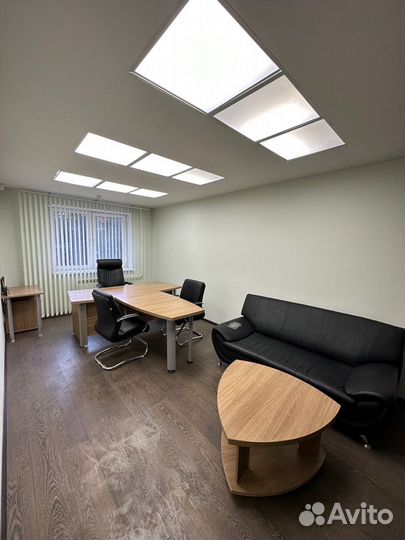 Мебель офисная столы кресла стулья тумбочка бу