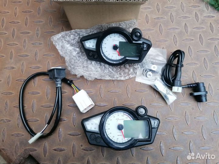 Приборная панель Megelli Koso