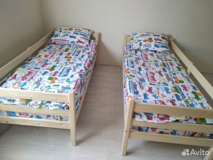 Кроватка из дерева