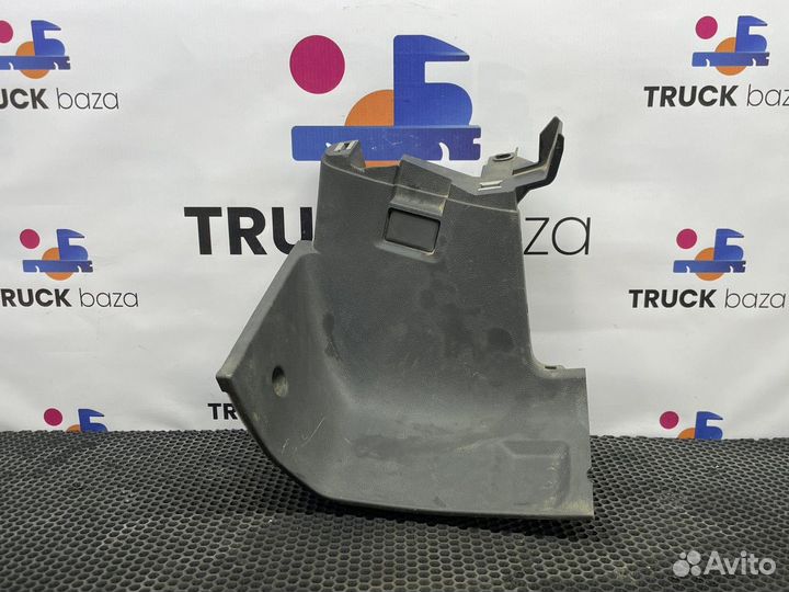 2379817 Накладка панели приборов левая