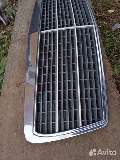 Решетка радиатора Mercedes w210 дорестайлинг