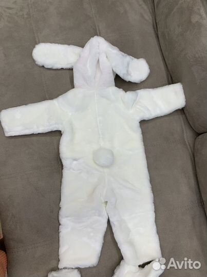 Карнавальный костюм белого зайчика