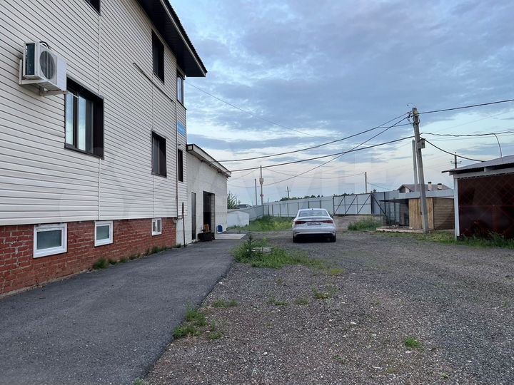 Дом 293,4 м² на участке 18 сот.