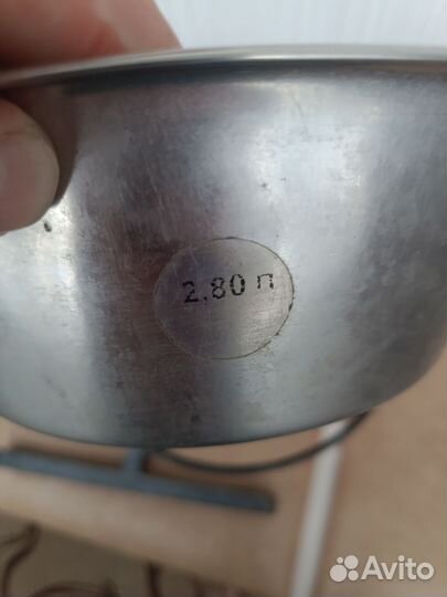 Подставка для кормления собак