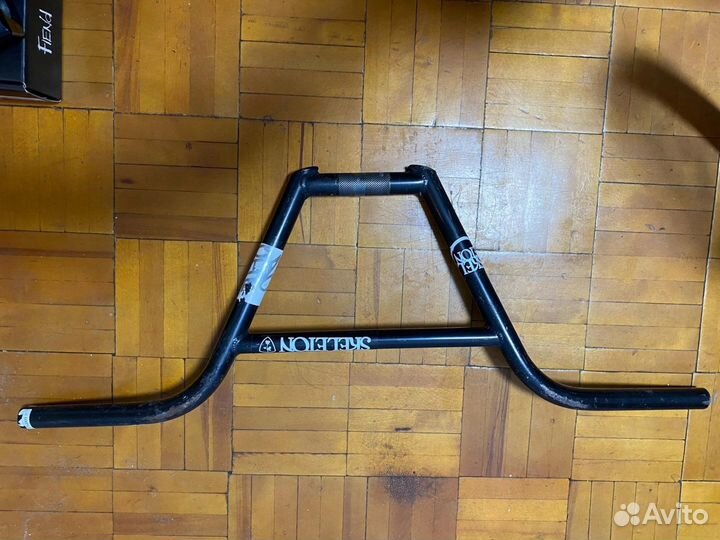 BMX руль cult cuatro