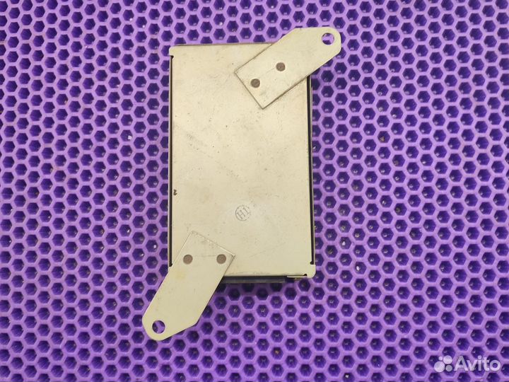 Блок управления АКПП Isuzu Elf 8972239570 NKR71