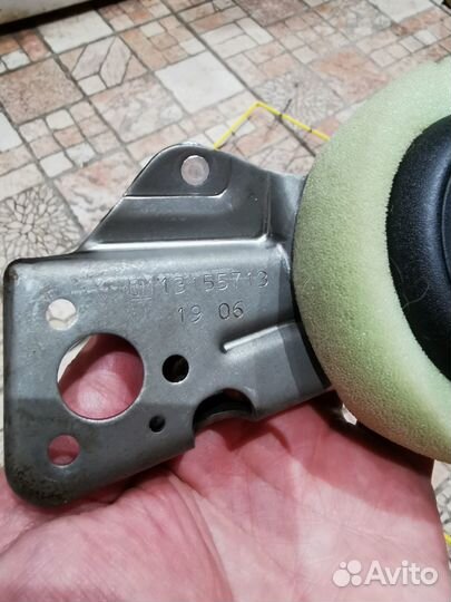 Поясничный упор Opel Astra H GM131557713