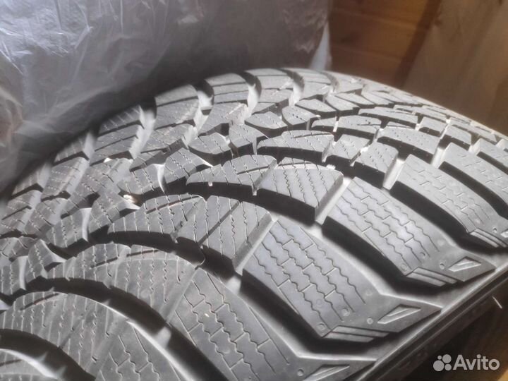Kumho WinterCraft WP71 255/45 R18 103V