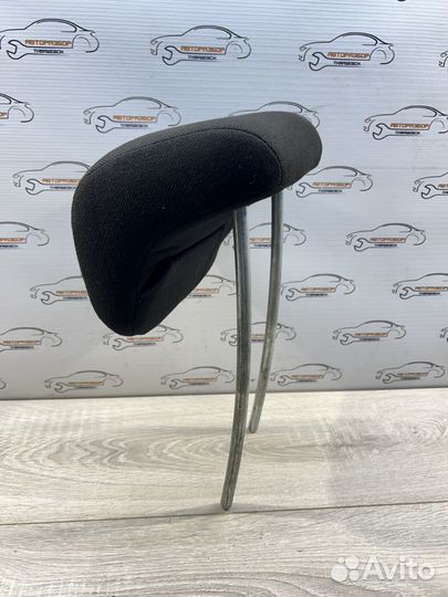 Подголовник заднего сиденья Ford Focus 2