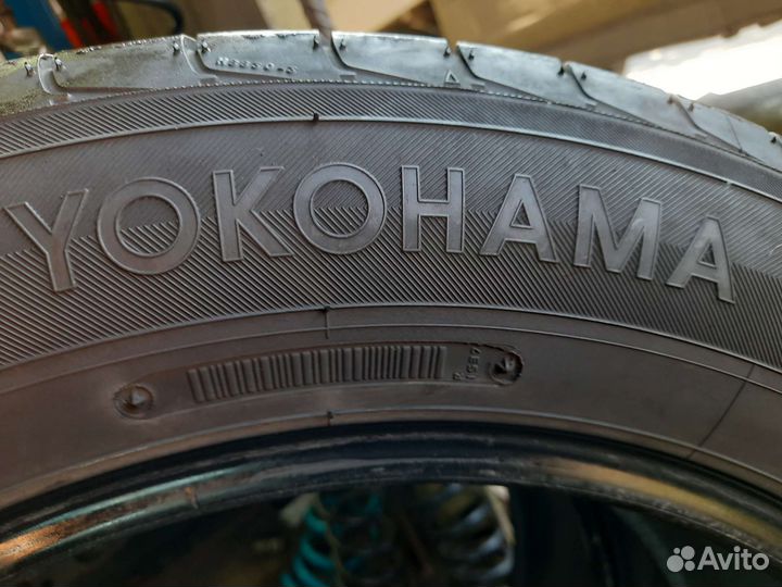 Yokohama BluEarth E51 225/60 R18