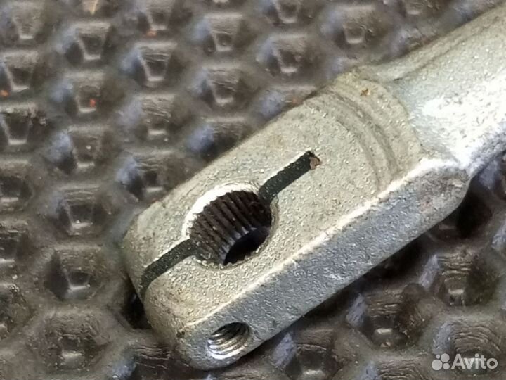 Лапка кпп восход