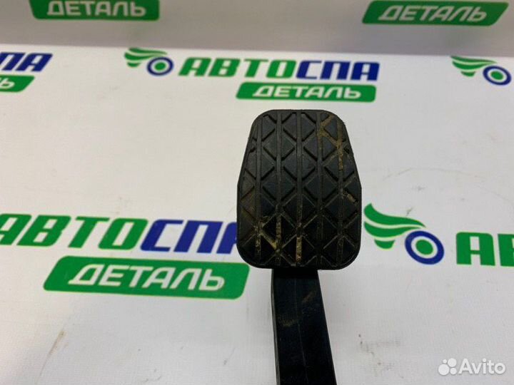 Педаль сцепления Mazda Cx-30 кроссовер бензин 2019