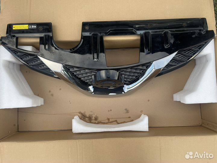 Решетка радиатора Nissan X trail t32