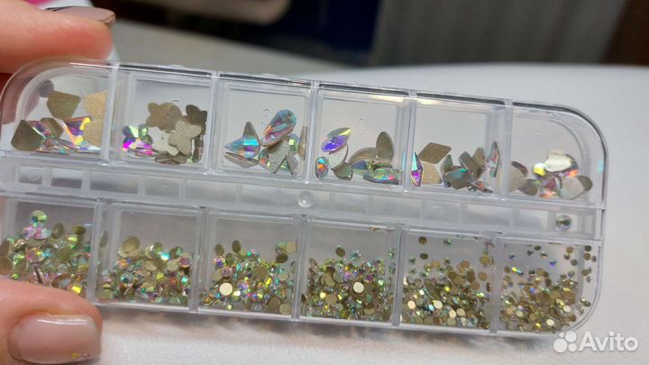 Стразы для ногтей