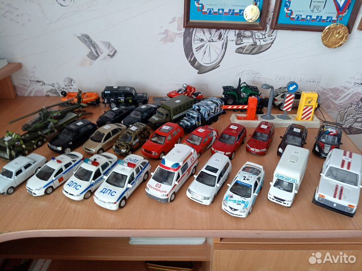 Модельки машин