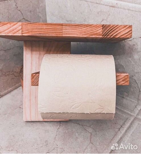 Деревянный держатель для туалетной бумаги