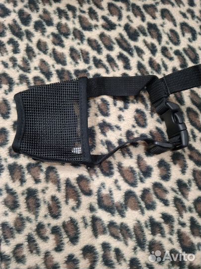 Намордник для собак мелких пород, размер M