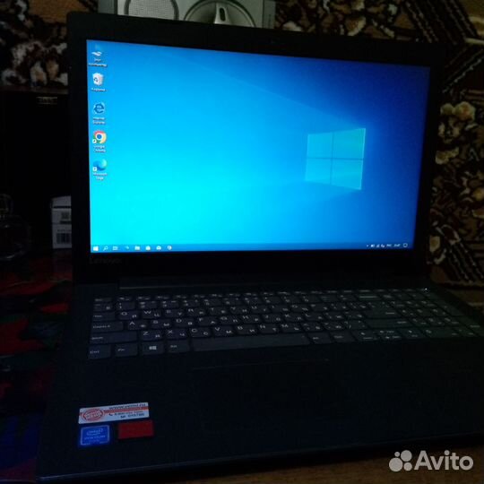 Ноутбук lenovo