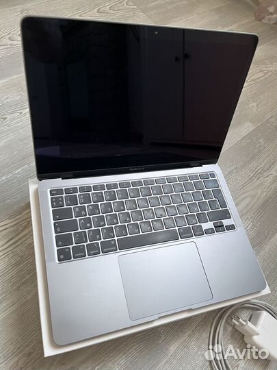 Apple MacBook Air