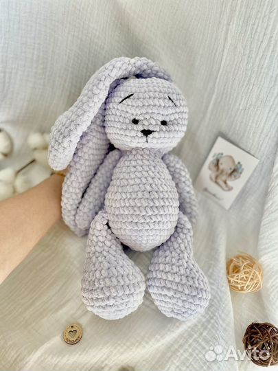 Вязанный зайка