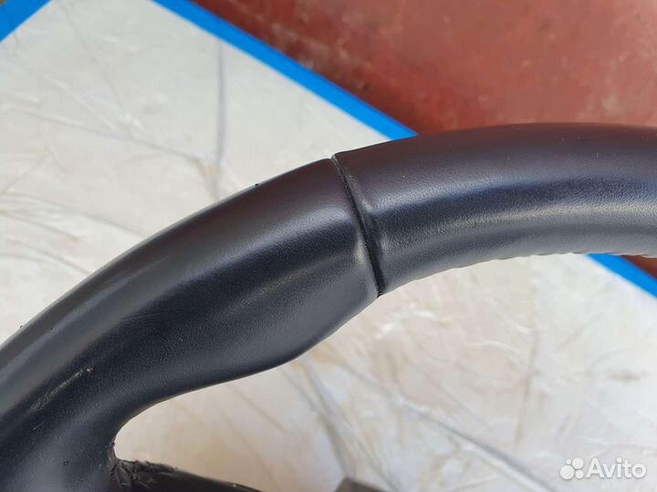 Обод рулевого колеса Hyundai Santa Fe 4 TM